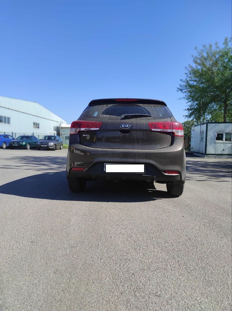 Kia Rio — вид сзади
