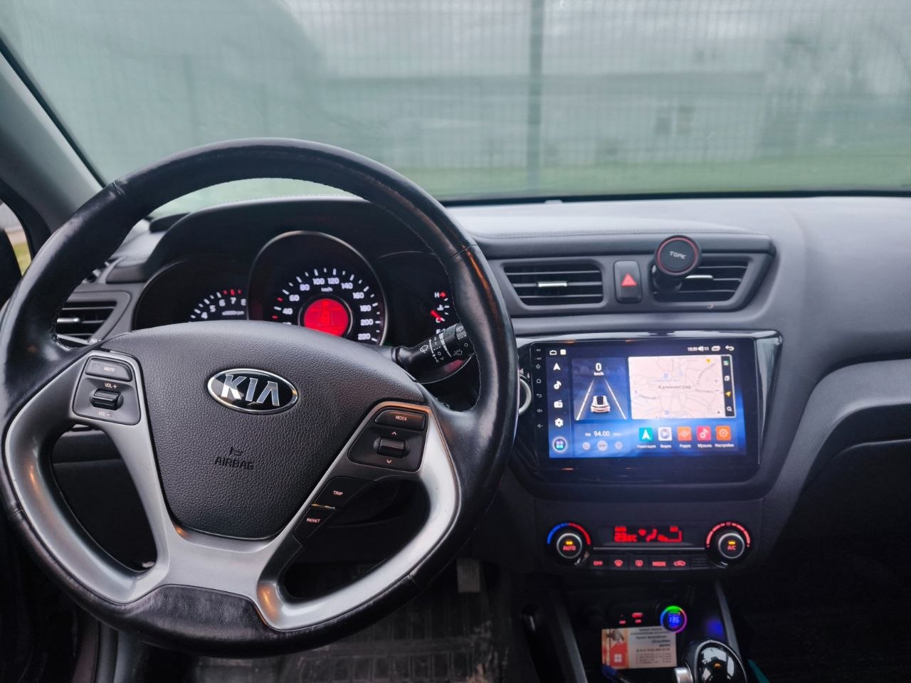 Kia Rio — салон